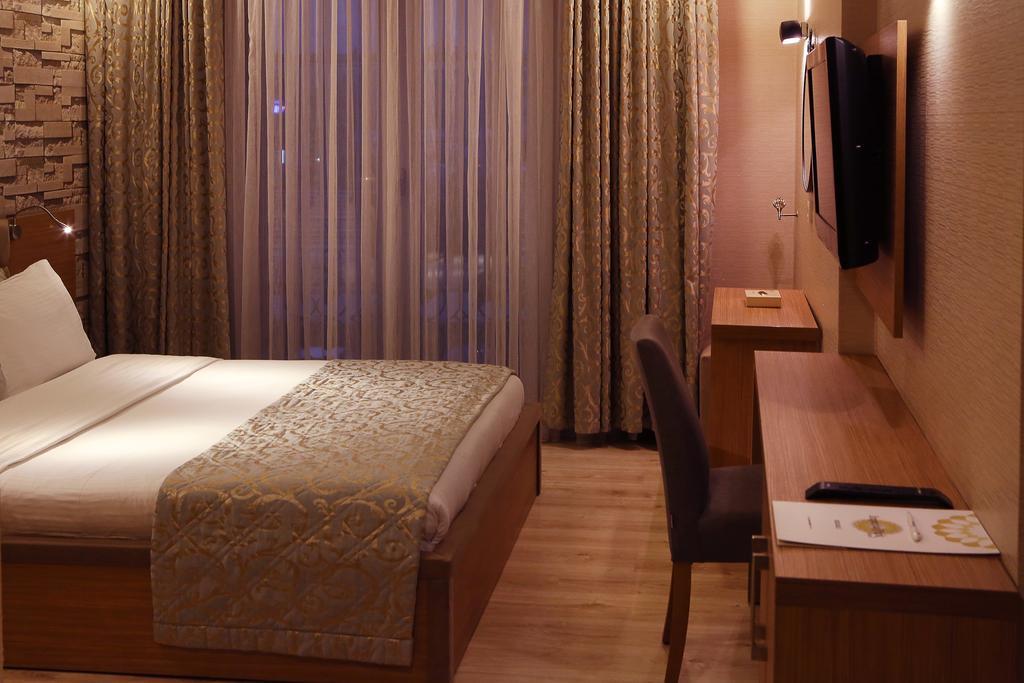 Imperial Park Hotel Izmit Kamer foto