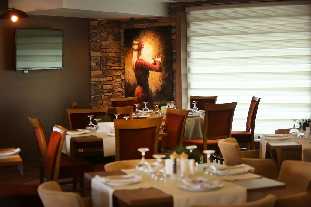 Imperial Park Hotel Izmit Buitenkant foto
