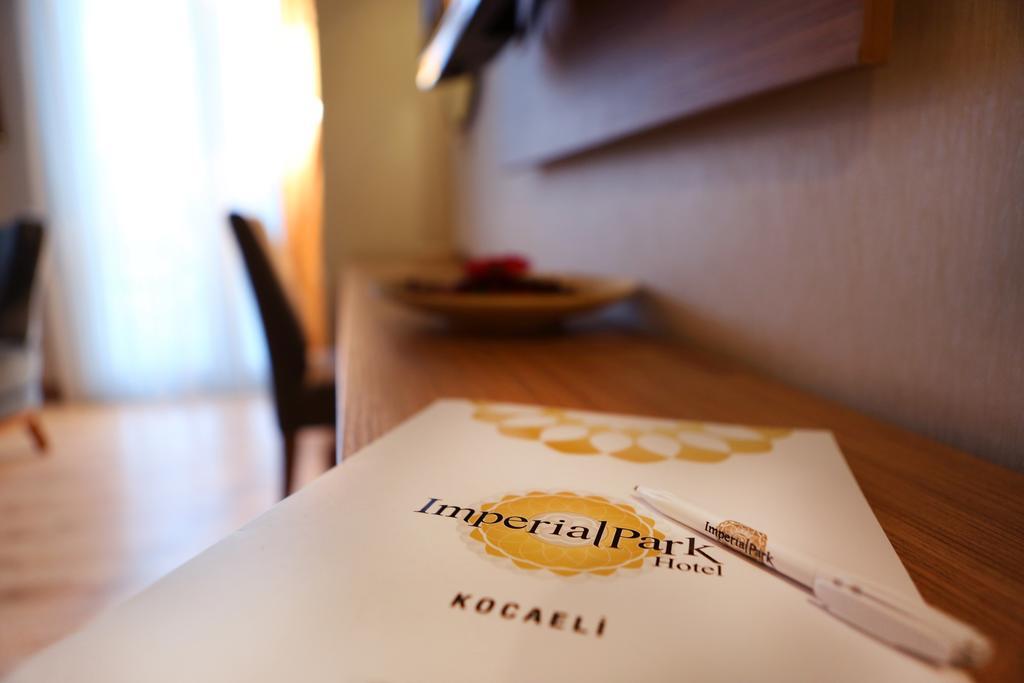 Imperial Park Hotel Izmit Buitenkant foto