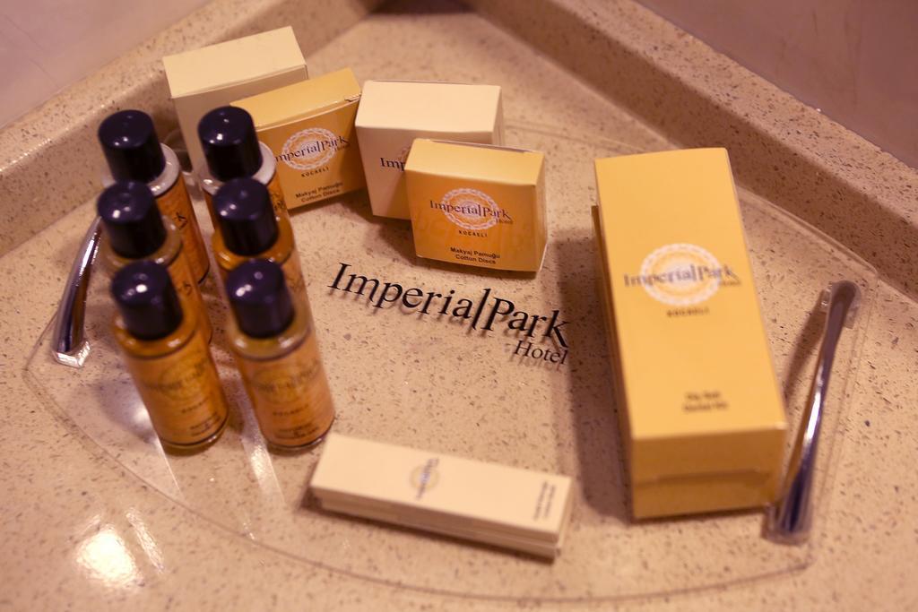 Imperial Park Hotel Izmit Buitenkant foto