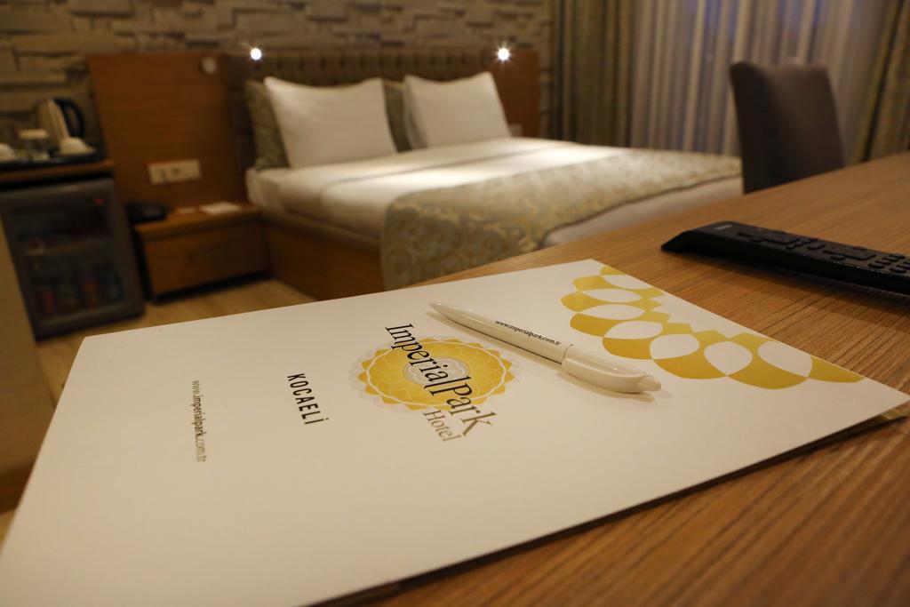 Imperial Park Hotel Izmit Buitenkant foto