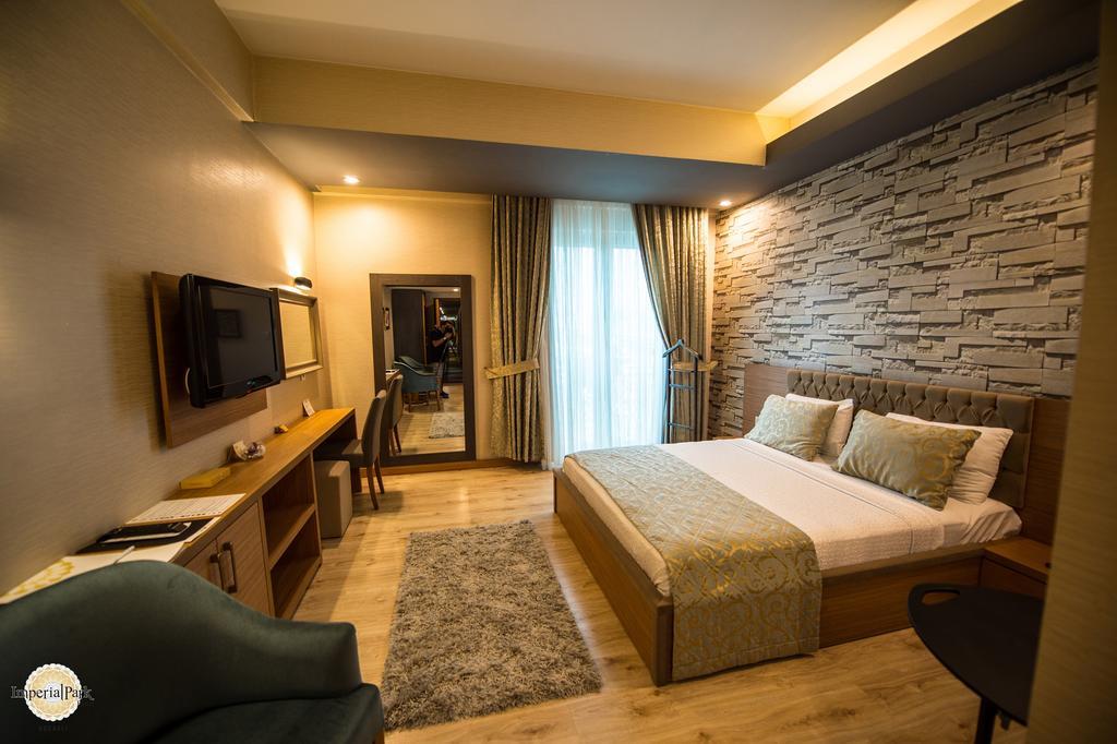 Imperial Park Hotel Izmit Buitenkant foto